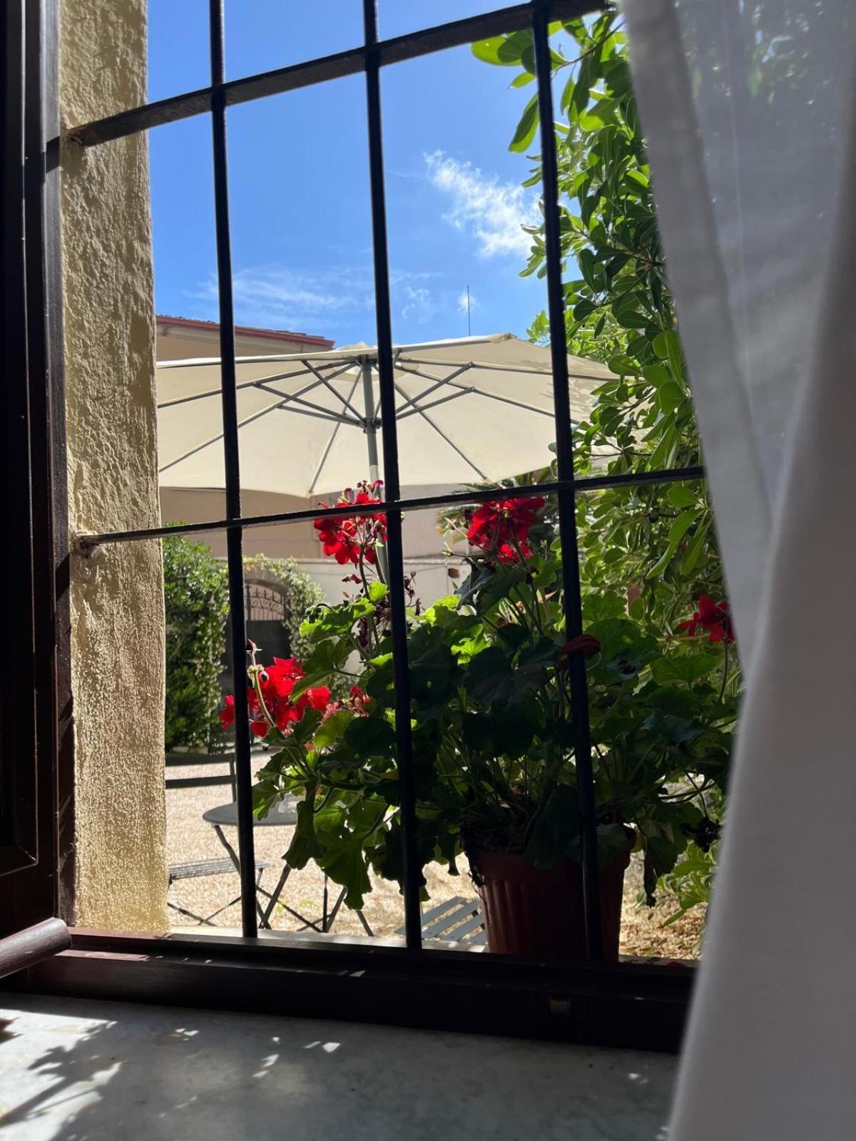 Depandance Eleonora Hotel Oristano Bagian luar foto